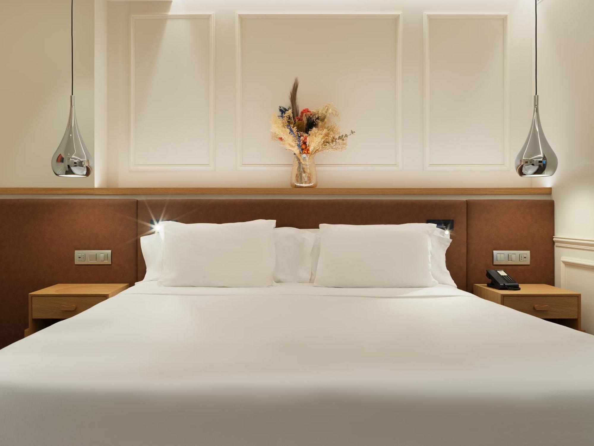 Hotel H10 Universitat (adults Only) Barcelona